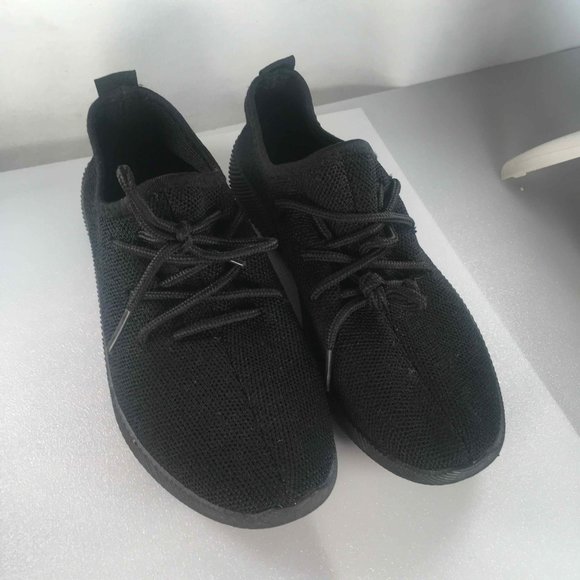 Black Casual Shoes - Picture 2 of 8